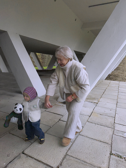 Merino Vest - Cream & Grey